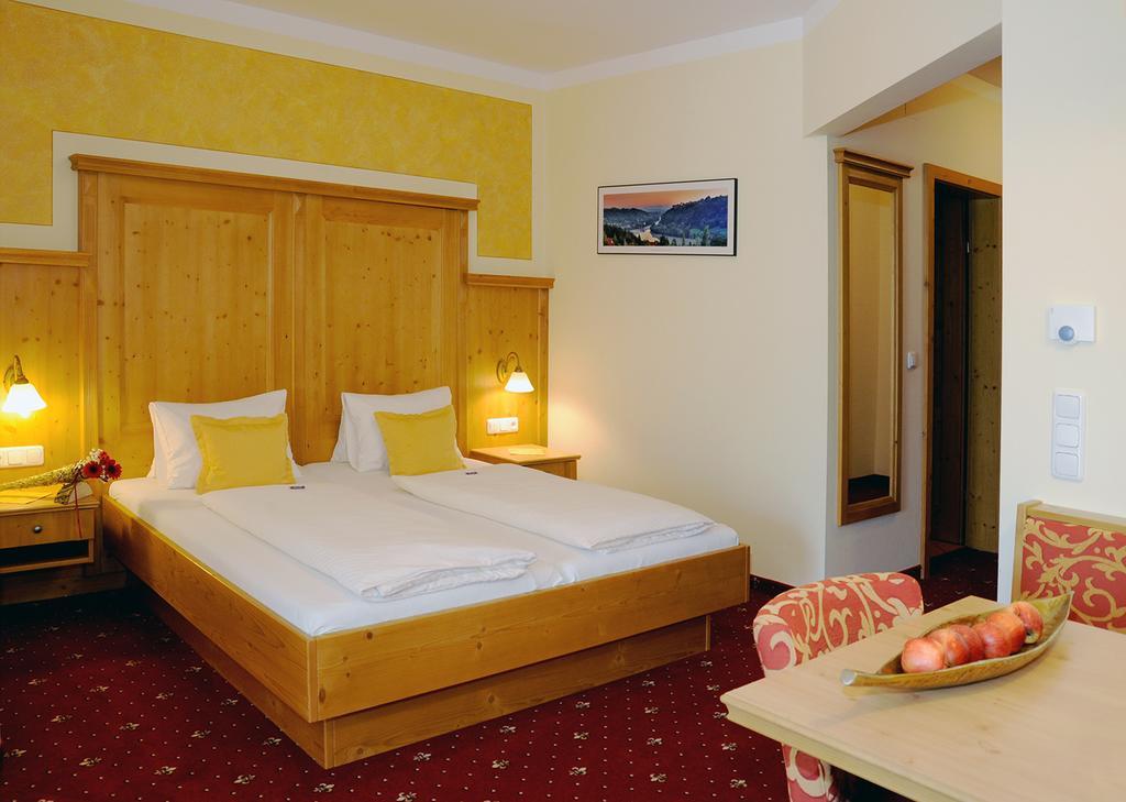 Ferienhotel Innviertel Kirchheim im Innkreis Экстерьер фото